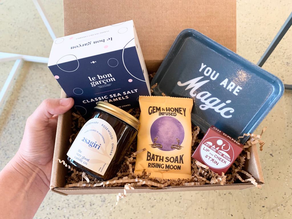Send a Gift Box!